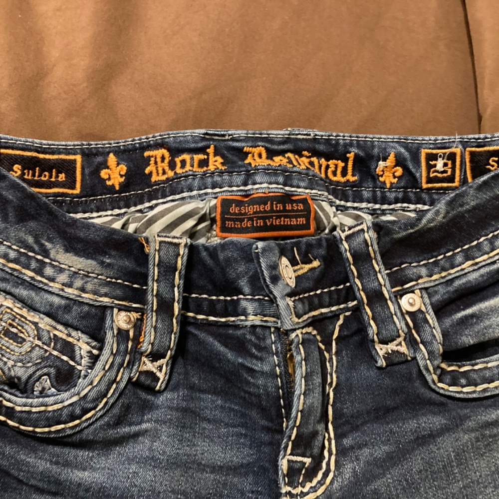 Rock Revival Jeans - Picture 3 of 8